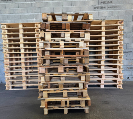 27 Mini Palette Bois 60x80cm (Occassion)