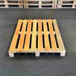 Palette bois demi-lourde 100x120 cm Palette bois demi-lourde 100x120 cm