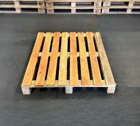 Palette bois demi-lourde 100x120 cm Palette bois demi-lourde 100x120 cm