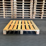 Palette bois demi-lourde 100x120 cm Photo Palette bois demi-lourde 100x120 cm