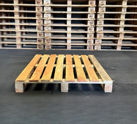 Palette bois demi-lourde 100x120 cm Photo Palette bois demi-lourde 100x120 cm