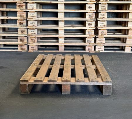 49 Palette bois demi-lourde 80x120cm